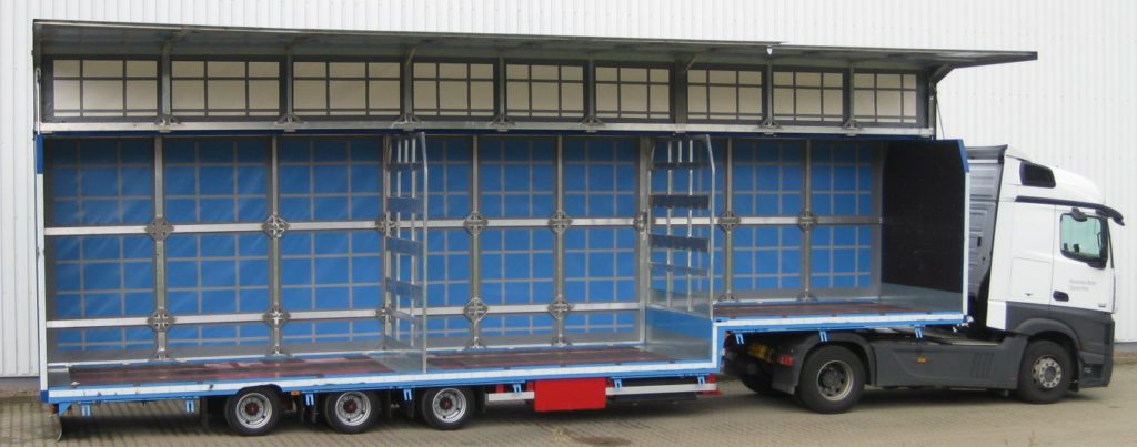 DINKEL – Jumbo-Sattelauflieger, gekröpft in Dreiachsausführung mit Schwenkwandaufbau, Typ DSAGV 39000, für den Getränketransport zertifiziert gemäß Code XL DIN EN 12642 und VDI 2700